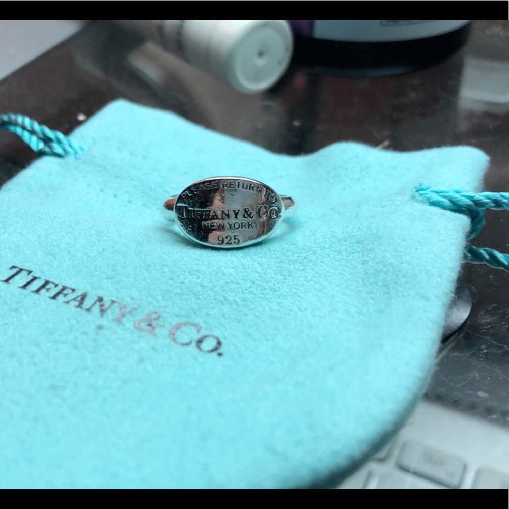 🌟Tiffany & Co. PRTT Oval Tag Ring Size 6/6.5🌟